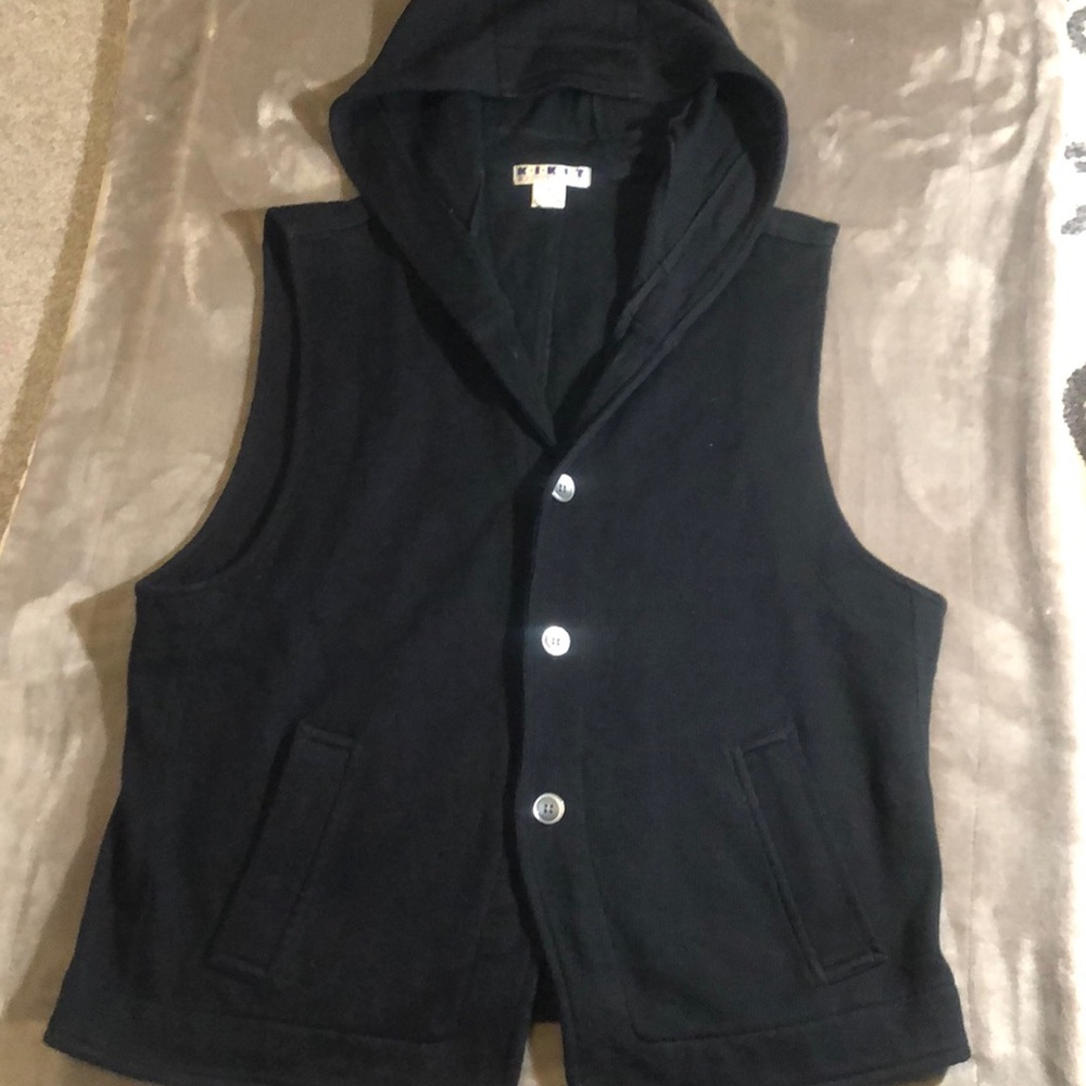 K-I-K-I-T  Maurice  Sasson 💯%cotton black M Vest